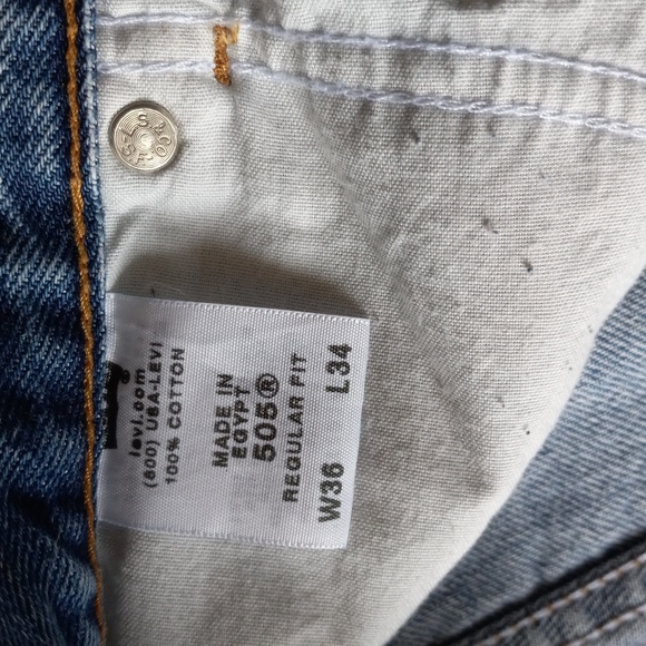 Vintage Levi’s 505 Regular Fit Straight Leg 505 36×34 Made in Egypt - Picture 8 of 13